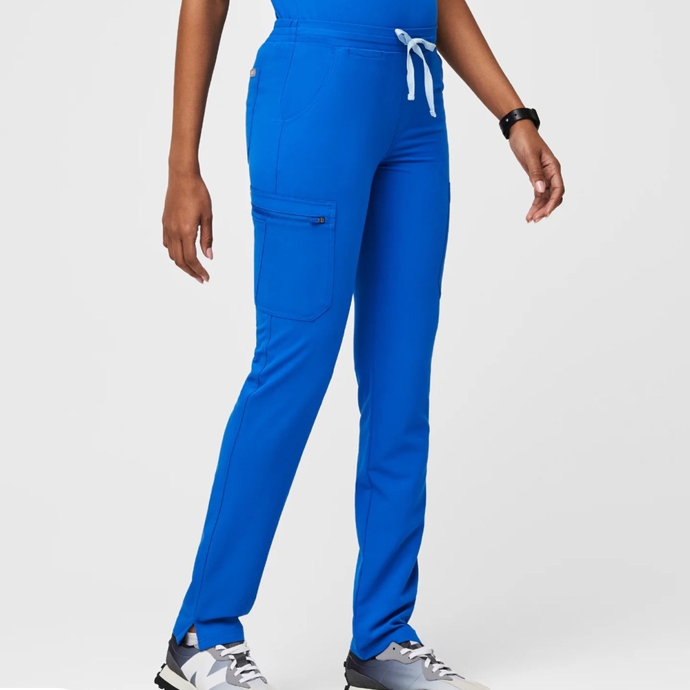 FIGS skinny scrub pants